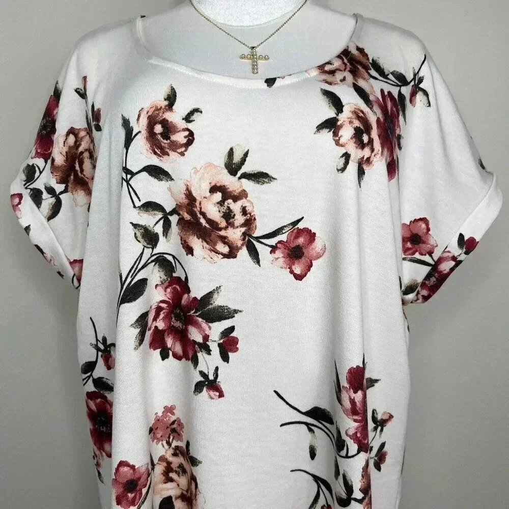 NWT Green Envelope Los Angeles Floral White & Shades Of Pink Blouse Plus 1X - Picture 2 of 7
